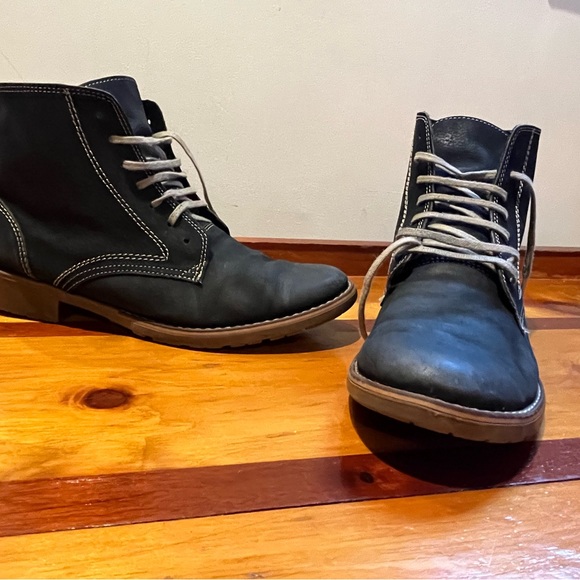 Vintage Leather lace up ankle boots - Picture 5 of 11
